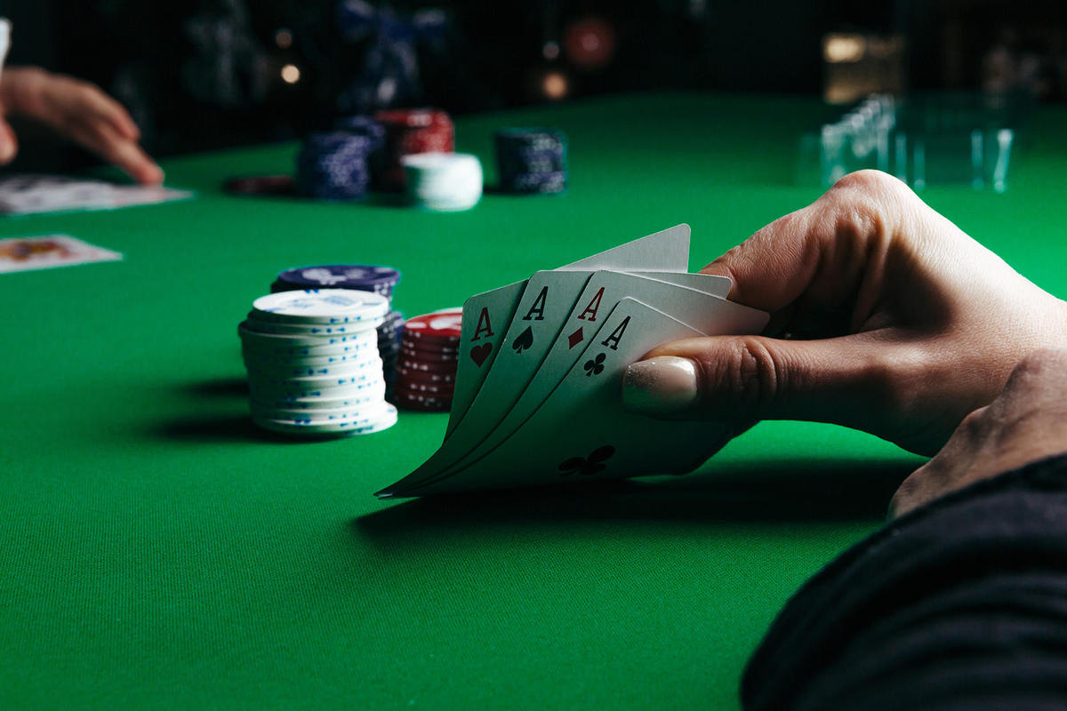 Check this guide for beginners in playing online slots